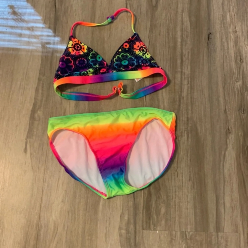 Girls bikini